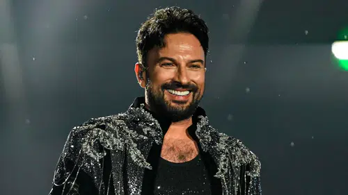 Tarkan Marmaris konseri öncesi imaj tazeledi: Saçlarını kestirip hayranlarıyla paylaştı