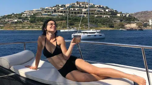 Merve Boluğur ücretli abonelik sistemini açtı: Kısa sürede kazandığı para dikkat çekti