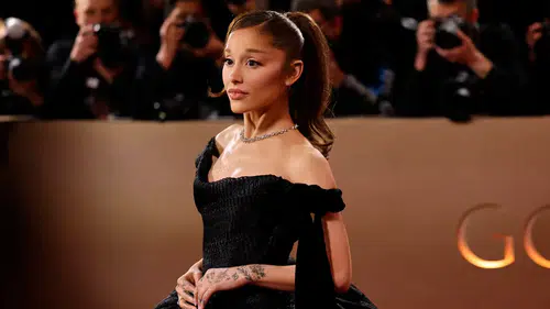 Ariana Grande'nin yeni klibi sosyal medyayı ikiye böldü: Aşırı zayıf hali hayranlarını korkuttu
