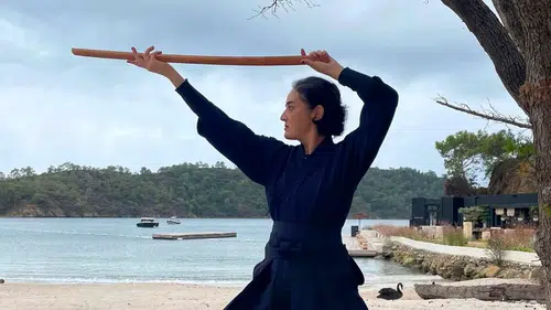 Fadik Sevin Atasoy'dan Japonya paylaşımları: Kadın samuray olmaktan gurur duyuyorum