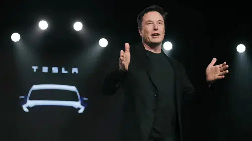 Tesla bir ilki yaşadı: Net kârda yüzde 61'lik düşüş