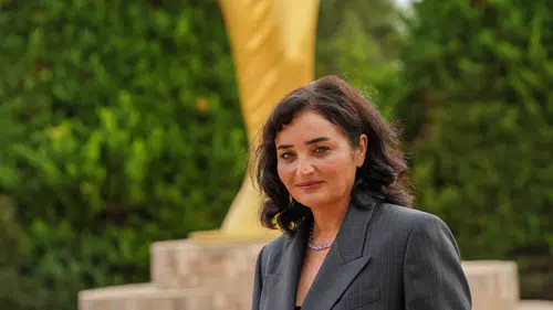 Fadik Sevin Atasoy'dan Altın Portakal'da barış mesajı: Aynı masada buluşmak mümkün