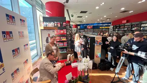 Dr. Turhan Güldaş’tan zihinsel dönüşüm rehberi: Saniye Saniye En Muhteşem Versiyonunu Yarat