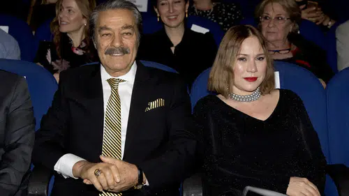 Kadir İnanır'ın vasiyet tartışmasında Jülide Kural sessizliğini bozdu