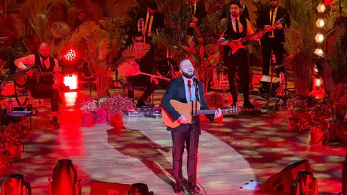 Berkay Ankara’da "Evdeyiz Dede" rüzgarı estirdi