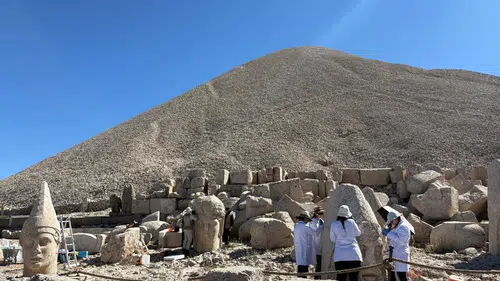Nemrut Dağı'nda kapsamlı koruma çalışması sürüyor