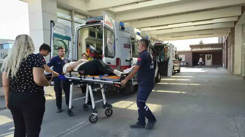 Adıyaman’da otomobil bariyerlere çarptı: 1 yaralı