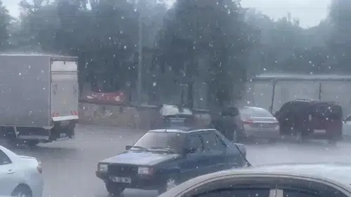 Sivrihisar’da sağanakla hava serinledi