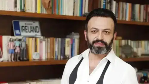 Teşkilat dizisinin yıldızı Serhat Mustafa Kılıç evinde hayatını kaybetti