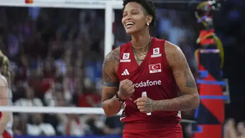Melissa Vargas'ın annesiyle olan benzerliği sosyal medyayı salladı: Adeta kopyası!