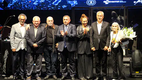 Altın Koza'da dev isimlere vefa: Emek ödülleri sahiplerini buldu