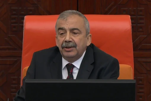 Sırrı Süreyya Önder