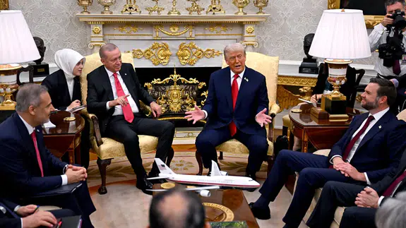 Erdoğan - Trump görüşmesi gazete manşetlerinde nasıl yer aldı?