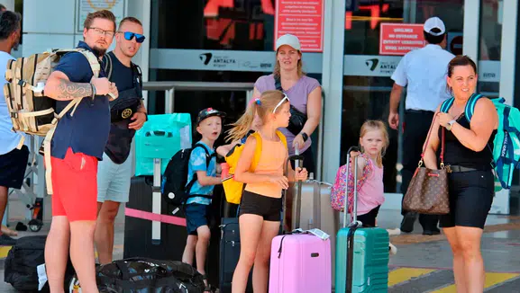 Rus turistlerin yeni rotası Türkiye: Orta Doğu gerilimi tatil tercihlerini değiştirdi