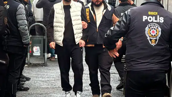 MASAK'tan suç gelirleriyle mücadelede yeni dönem: Yabancılara pasaportla uzaktan kimlik tespiti geliyor