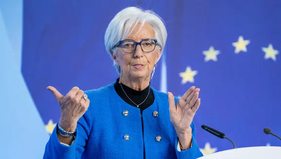 ECB Başkanı Christine Lagarde istifa etti
