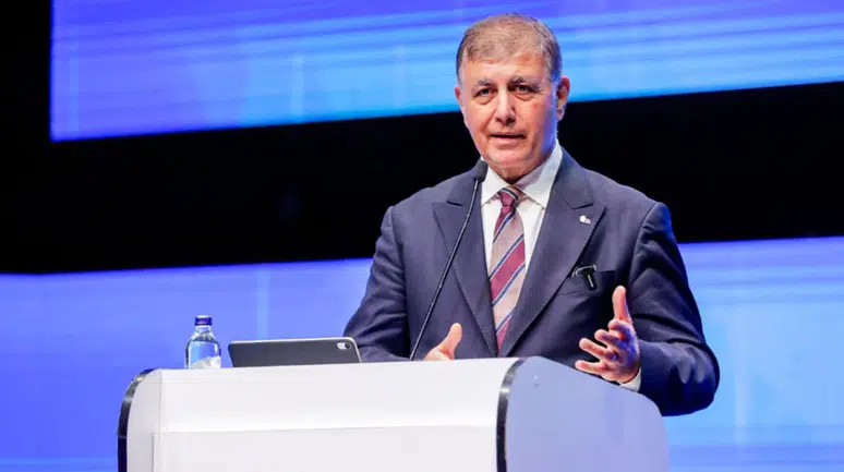 İZMİR MEETS 2025 Teknoloji ve İnovasyon temasıyla start aldı