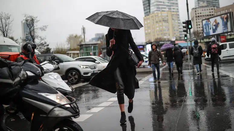 Meteoroloji uyardı: Akdeniz’de sıcaklık 5 derece düşüyor, birçok bölgede sağanak bekleniyor
