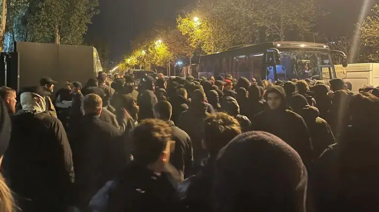 Nice futbolcuları Terem Moffi ve Jeremie Boga'ya taraftarlarından ırkçı saldırı!