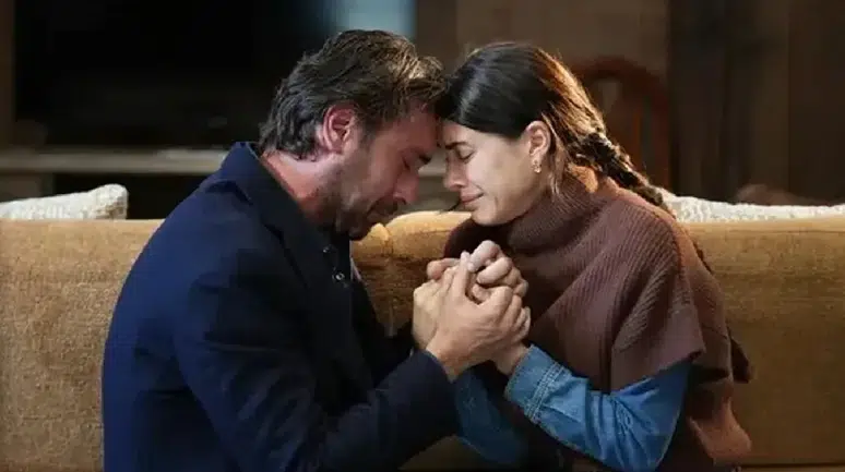 Taşacak Bu Deniz fırtınası: Kızılcık Şerbeti zirveden uzaklaşıyor