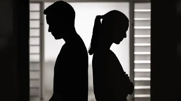 Aşkı sessizce öldüren yeni tehdit: Sessiz boşanma neden yayılıyor?