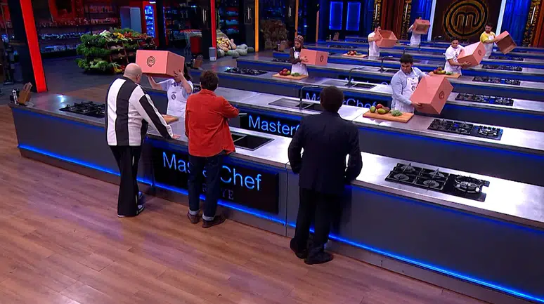 MasterChef Türkiye ilk ceketin sahibi belli oldu: Elemede veda eden isim şaşırttı