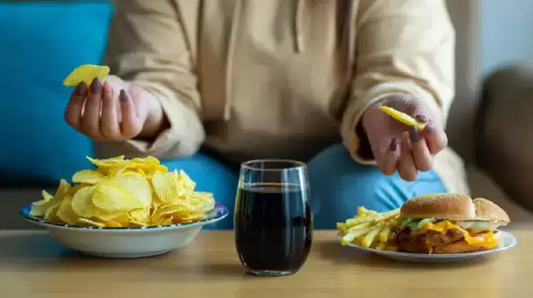 Uzman uyardı: Günlük alışkanlıklar kanser riskini sessizce artırıyor