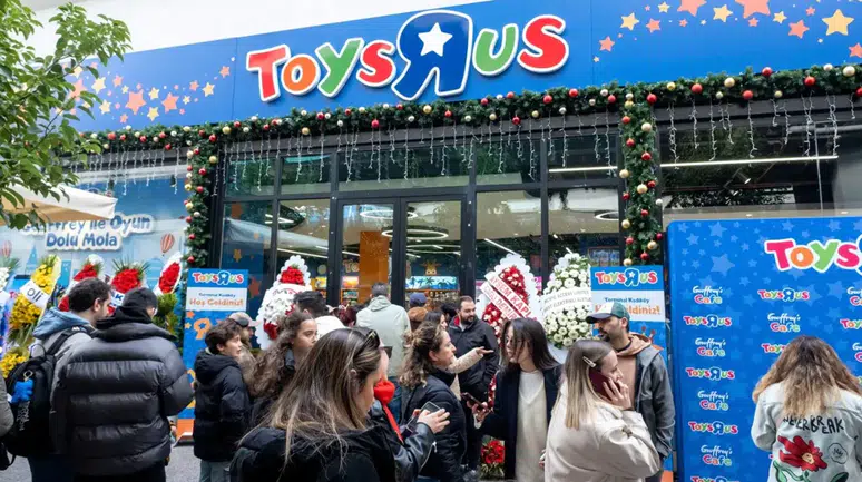 Toys“R”Us 17 yıl sonra Türkiye pazarına geri döndü