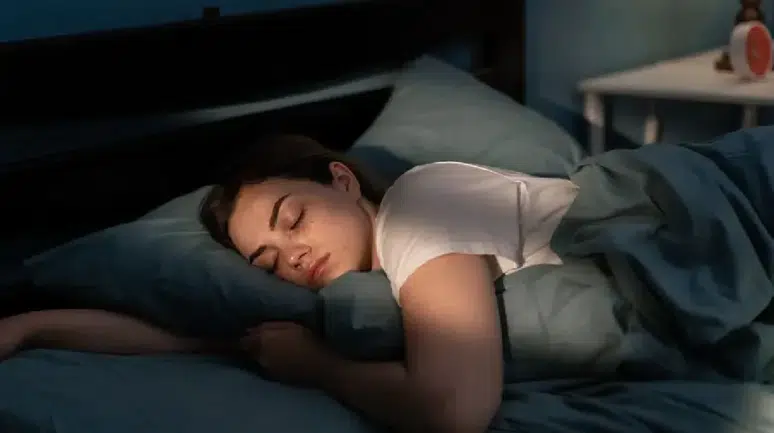 Az uyumak mümkün mü? Günde sadece 4 saat uyuyarak sağlıklı kalan insanlar var!