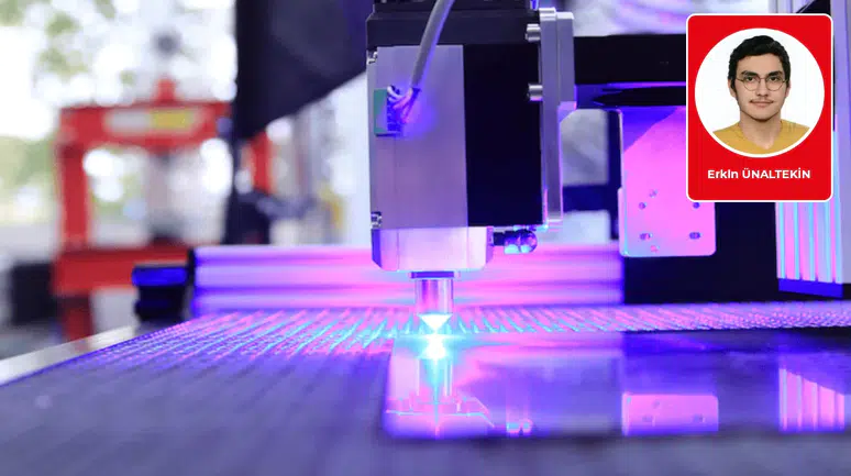 Camın İçine Yazılan Gelecek