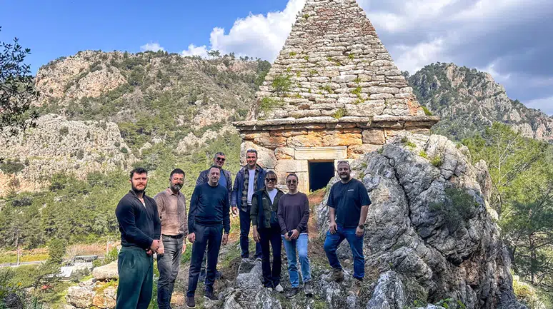 Marmaris’te Helenistik dönem piramit mezar koruma altına alınıyor