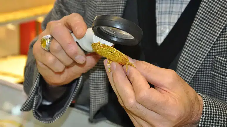 Altın ayarı nasıl anlaşılır: Sahte altını ayırt etme yöntemleri
