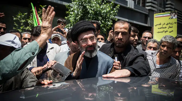 İran’ın yeni dini lideri Mücteba Hamaney oldu