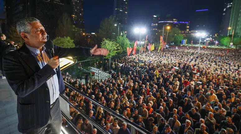 CHP lideri Özgür Özel "ara seçim" çağrısını yineledi