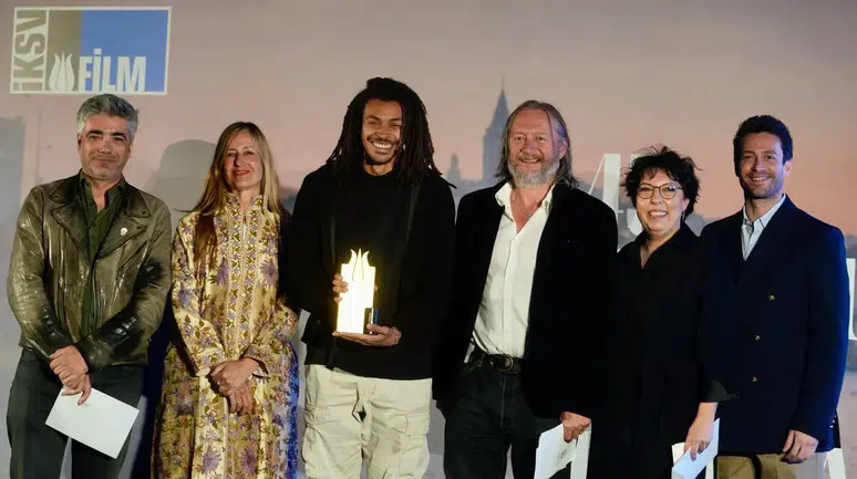 45. İstanbul Film Festivali’nde Altın Lale “Prenses Mumbi”nin oldu