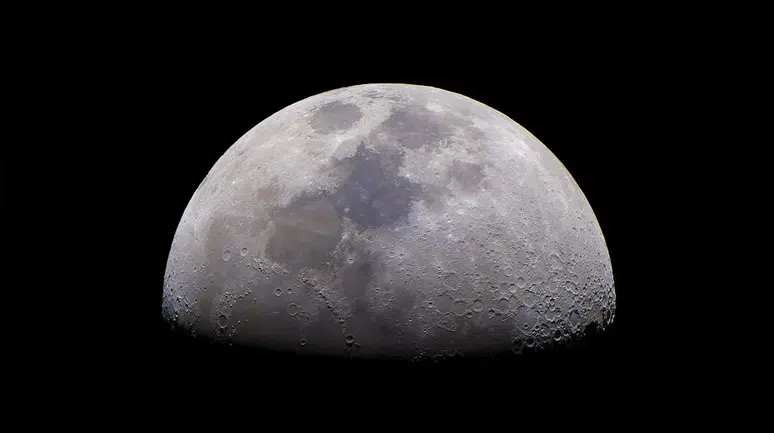 Çin Ay’da iki yeni mineral keşfetti