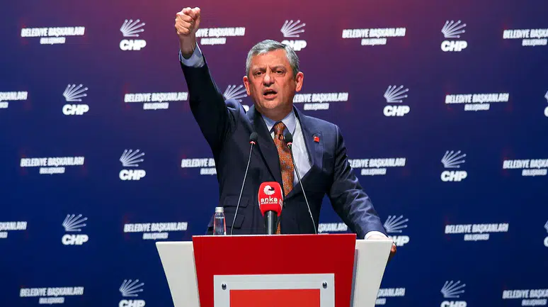 CHP yerel yönetimlerde yeni yol haritasını çizdi: Önce seçim sandığı