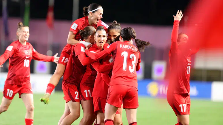 Milli gurur Sinop'ta yükseldi: A Milli Kadın Futbol Takımı'ndan kritik beraberlik