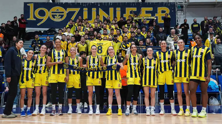 Fenerbahçe Opet, sahasında Galatasaray Çağdaş Faktoring'i 77-75 mağlup etti