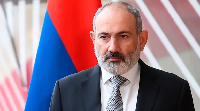 Paşinyan'dan Türkiye ve Gürcistan'a teşekkür: Demir yolu bağlantısı ithalat ve ihracata açıldı