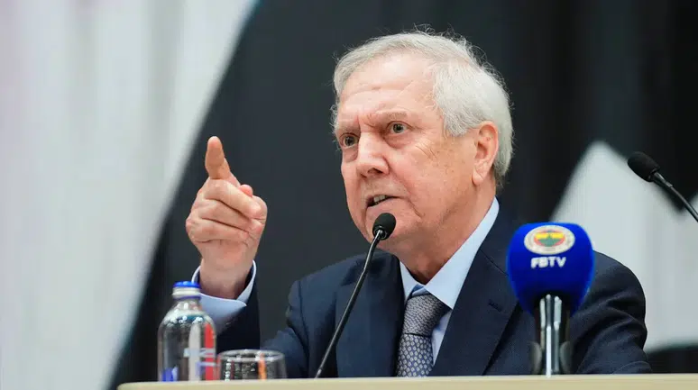 Aziz Yıldırım, Fenerbahçe başkanlığına adaylığını açıkladı