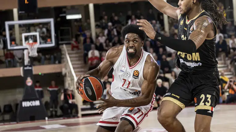 Olympiakos, EuroLeague’de Final Four'a yükselen ilk takım oldu