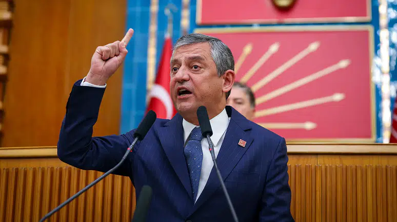 Özgür Özel'e "halkı yanıltıcı beyan" soruşturması: Akın Gürlek iddiaları yargıya taşındı