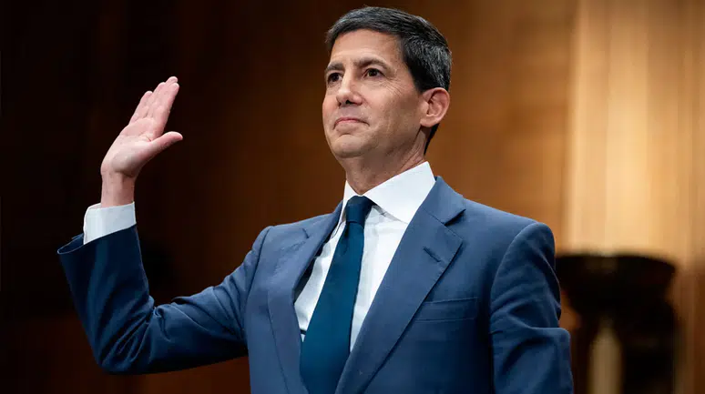 Fed'de yeni dönem: Başkan Kevin Warsh yemin ederek görevi devraldı