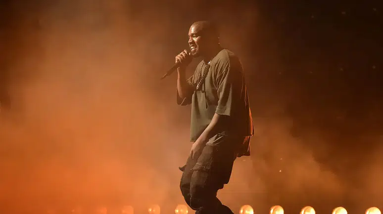 Kanye West İstanbul konseri için geri sayım başladı: 120 bin kişilik katılım bekleniyor