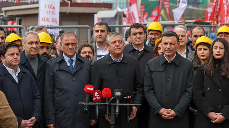 CHP liderinden taşeron işçilere: İktidarı değiştirin, kadroyu alın