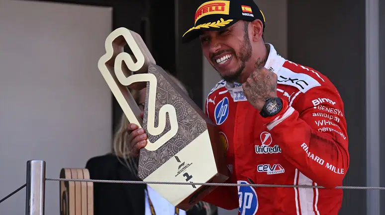 Formula 1 Barselona’da zafer Lewis Hamilton’ın: Ferrari’deki ilk galibiyetini aldı