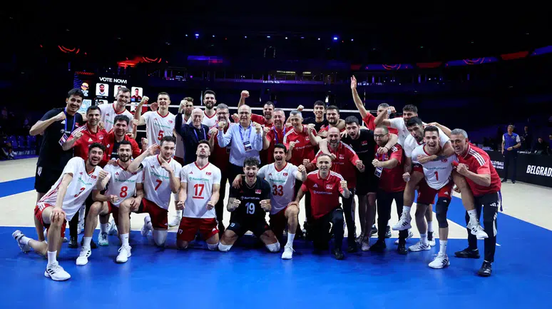 Filenin Efeleri Belgrad'da tarih yazdı: İran'ı deviren A Milli Erkek Voleybol Takımı ilk kez VNL finallerinde