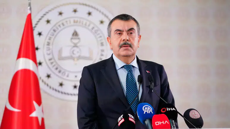 Bakan Tekin'den trans öğretmen açıklaması: Kimlik veya kayıt değişiklikleri mesleğe engel değil
