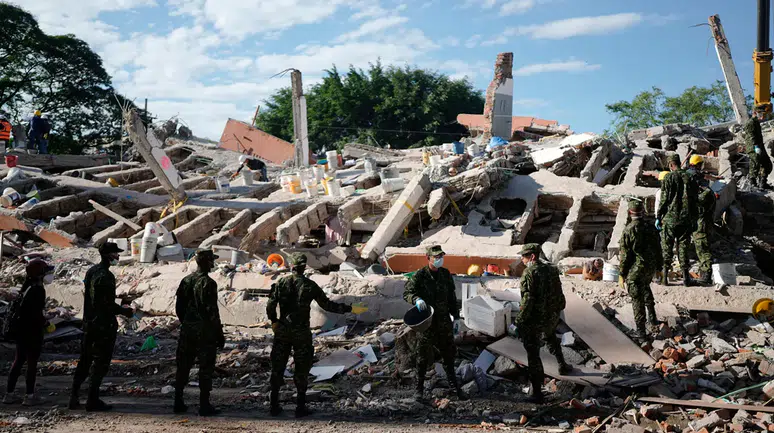 Kolombiya'daki 7,4 büyüklüğündeki depremde bilanço ağırlaşıyor: Can kaybı 287'ye yükseldi